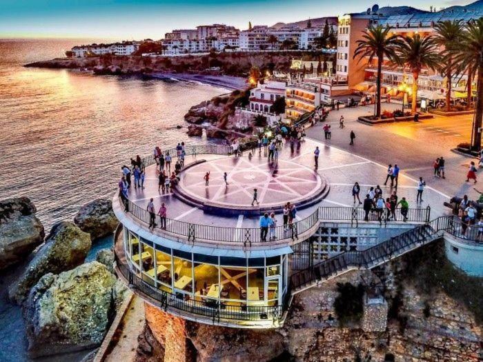Apartament Aljamar 3B Nerja Zewnętrze zdjęcie